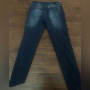 1822 brand dark wash skinny jeans